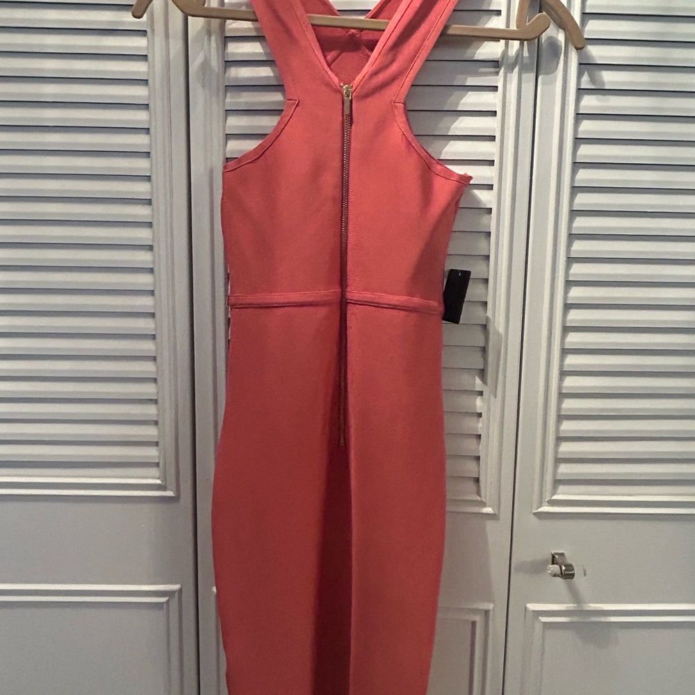 Bebe Bodycon Coral Dress - Picture 3 of 6